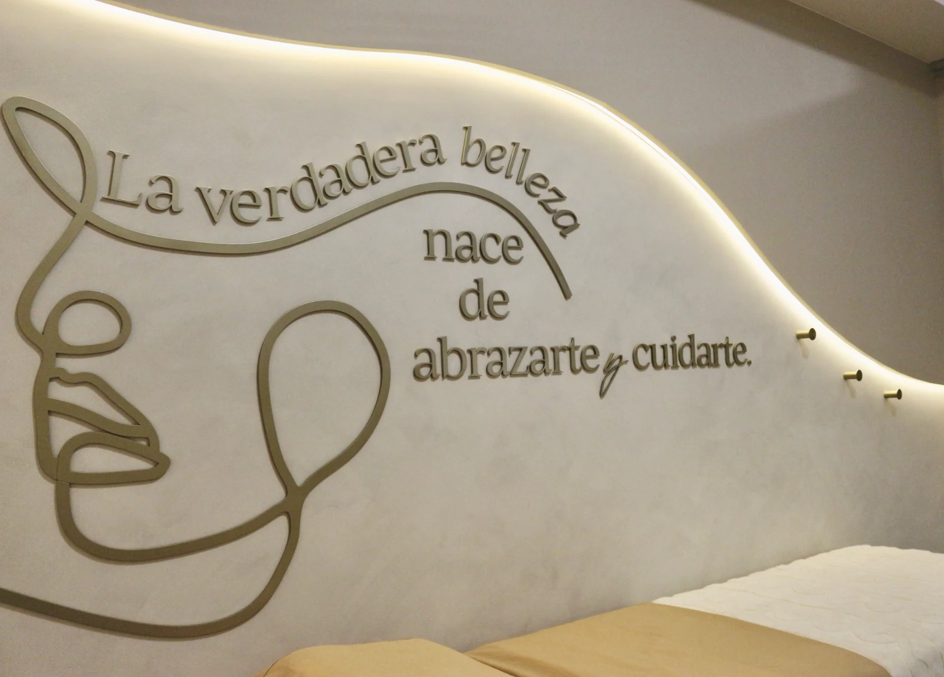 VERSE imagen de galería 9